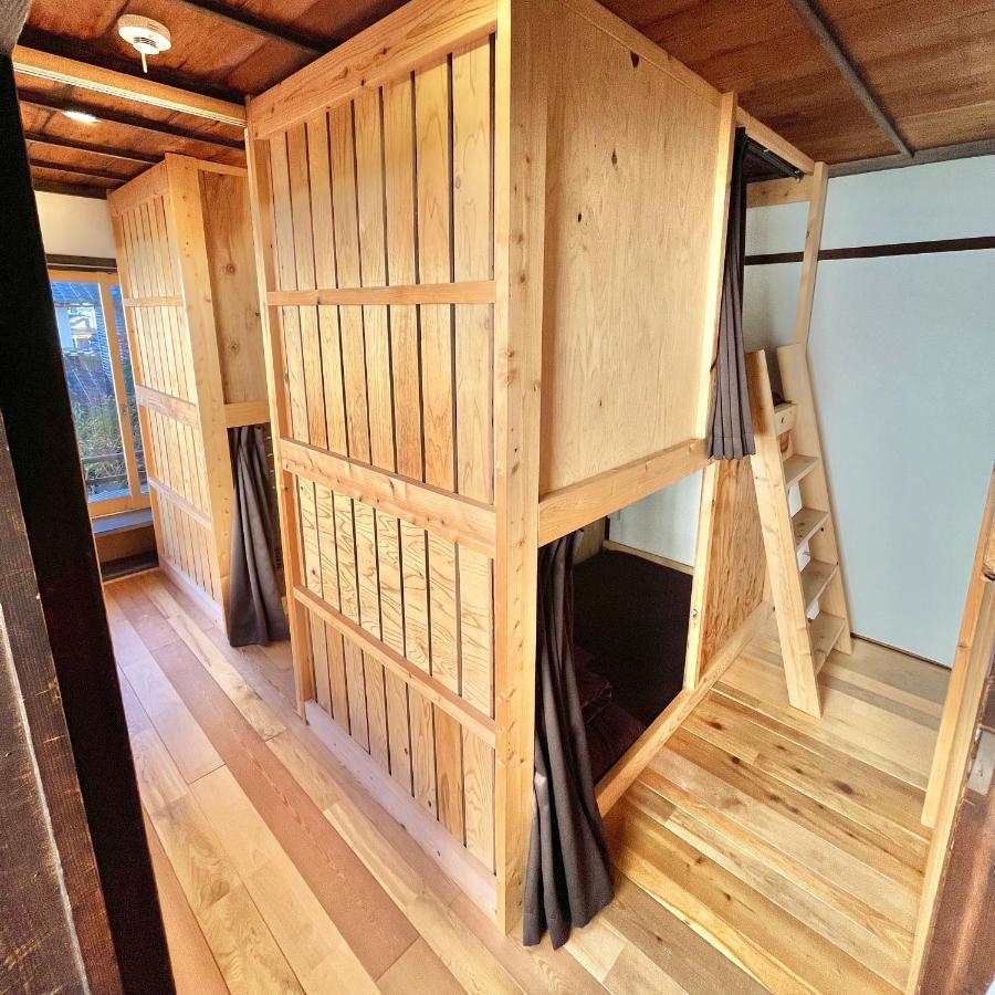 Only One Group Stays Per Day -Tenmaya-家族や仲間と貸し切りゲストハウス 天満屋 Nakatsugawa Exteriör bild